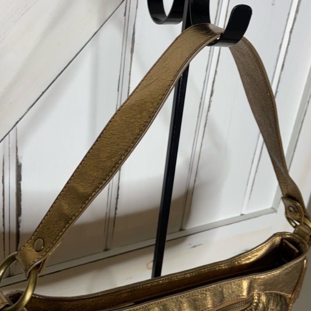Burberry Metallic Gold Shoulder Bag with Brass Hardware - Picture 4 of 11